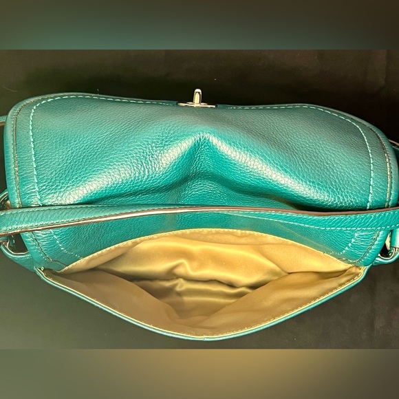 COACH Vintage City Crossbody Bag (SMALL) - Picture 3 of 16